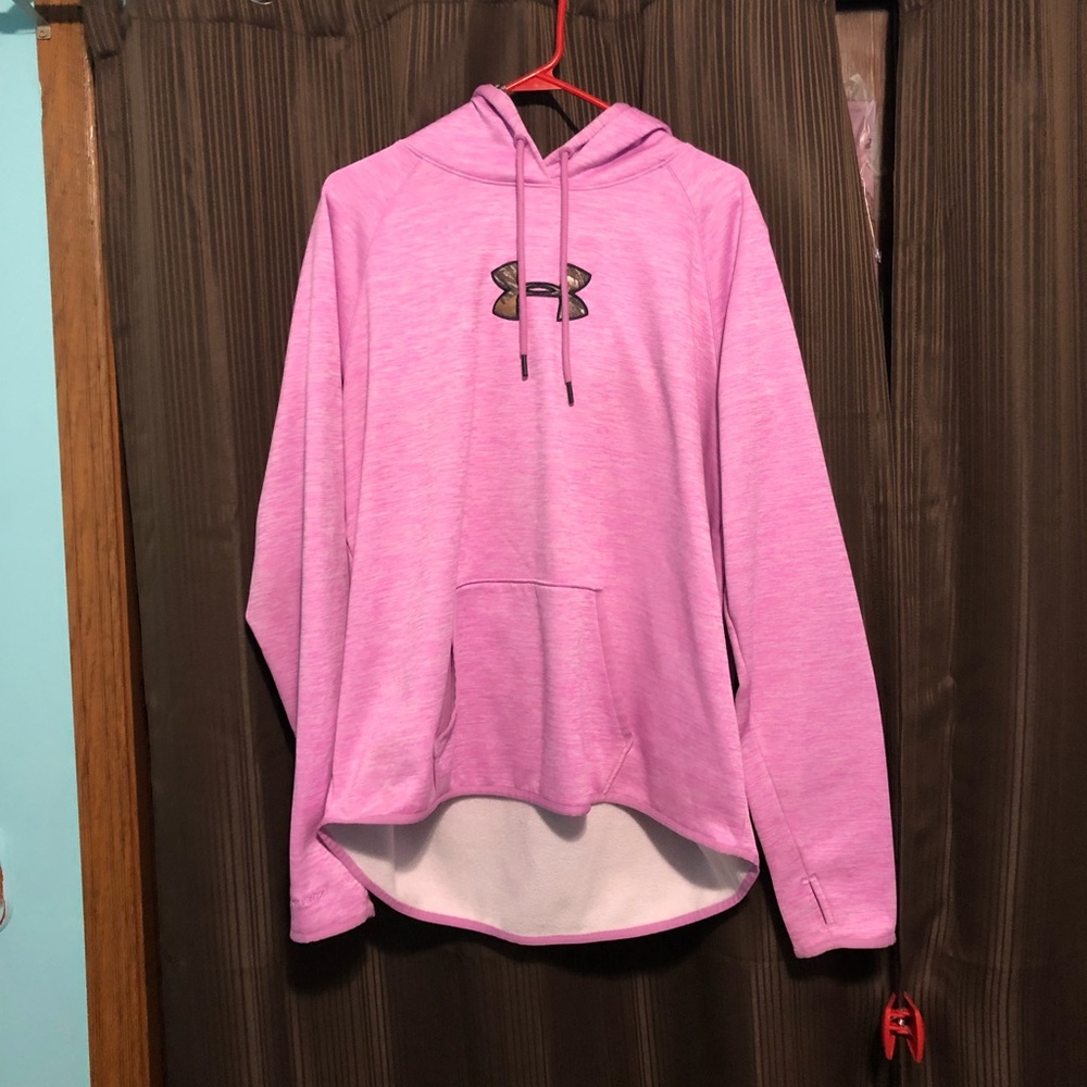 Pink realtree under Armour Sweatshirt